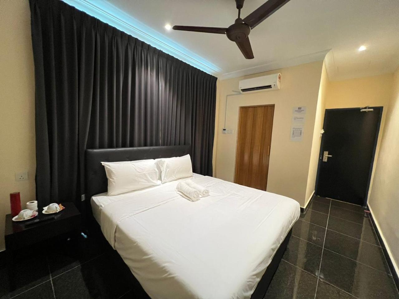 I Go Inn Bandar Saujana Putra Екстериор снимка