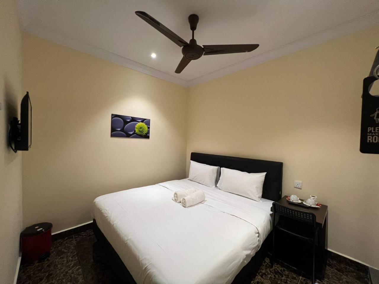 I Go Inn Bandar Saujana Putra Екстериор снимка